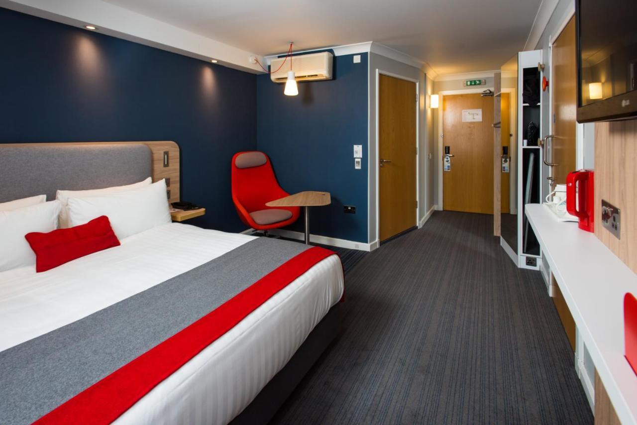 Holiday Inn Express London - Dartford By Ihg Esterno foto