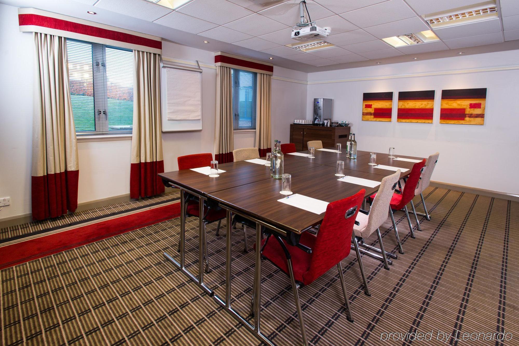 Holiday Inn Express London - Dartford By Ihg Esterno foto