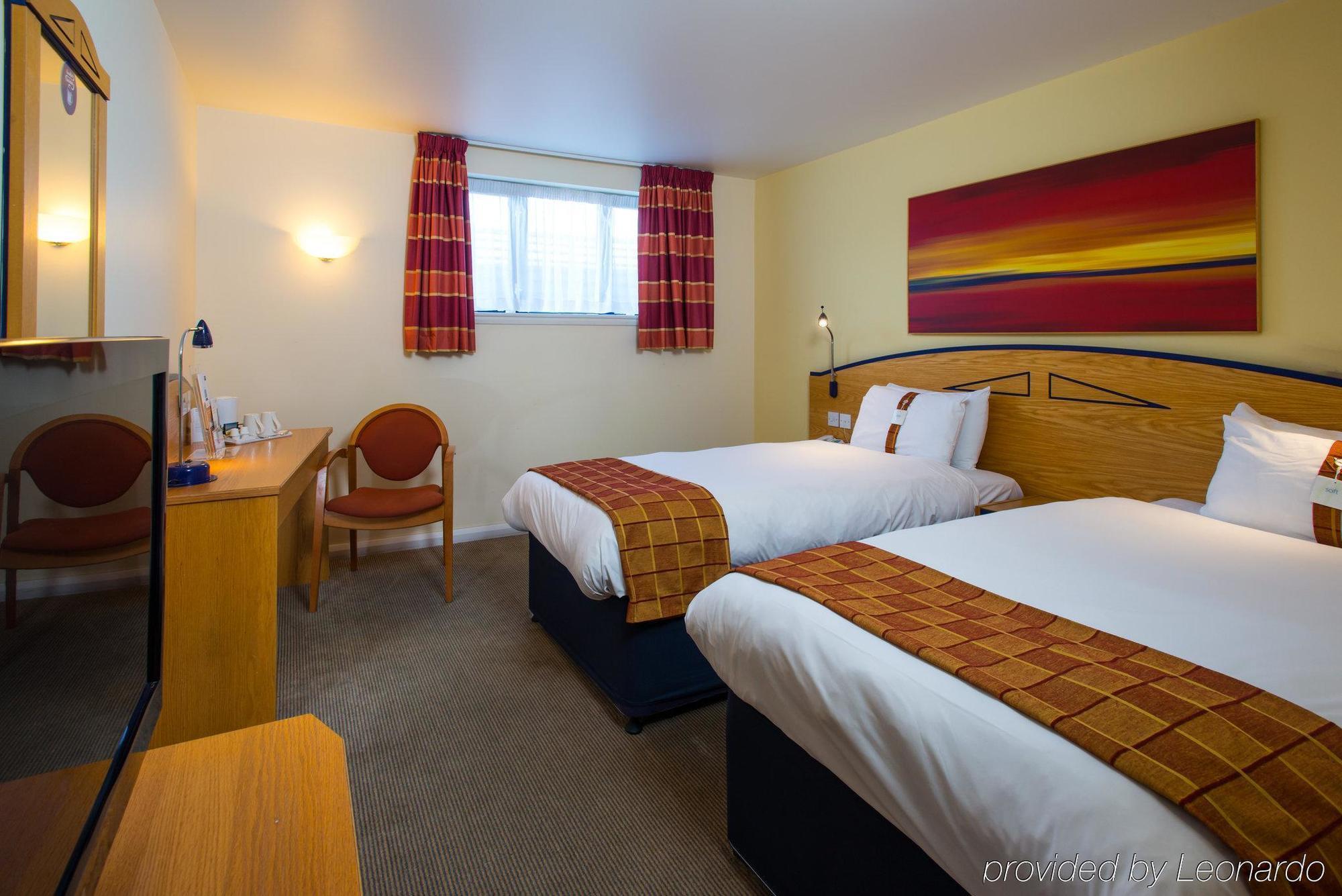Holiday Inn Express London - Dartford By Ihg Esterno foto