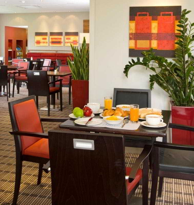 Holiday Inn Express London - Dartford By Ihg Ristorante foto
