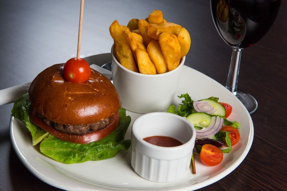 Holiday Inn Express London - Dartford By Ihg Esterno foto